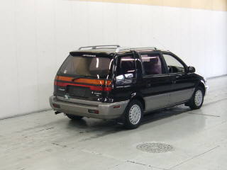 Mitsubishi chariot 1993