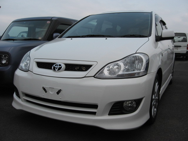 Toyota ipsum 240s