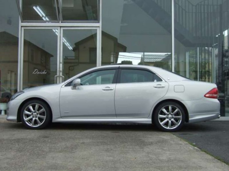 Toyota crown athlete 2008