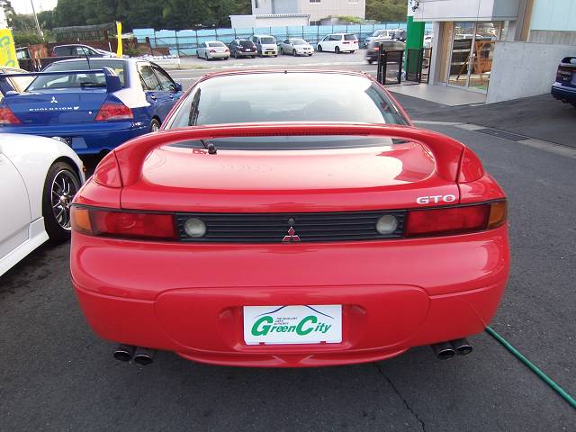 Mitsubishi gto салон