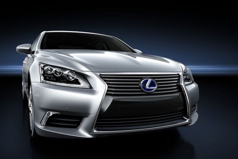 Lexus ls 600 hybrid