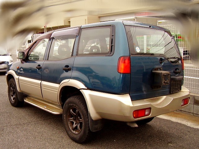 Nissan mistral 1997