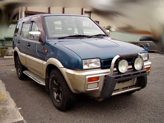 Nissan mistral 1997