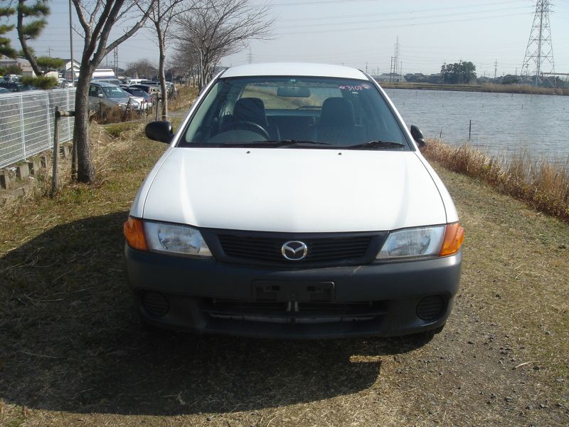 Mazda familia dx