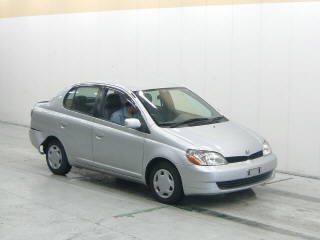 Toyota platz 1999