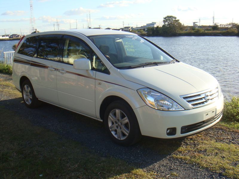 Nissan presage 2005