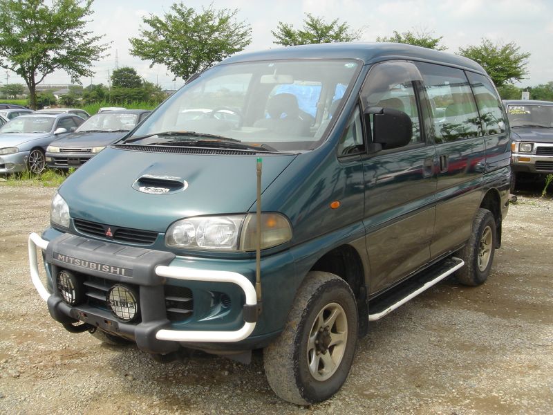 Mitsubishi delica space gear