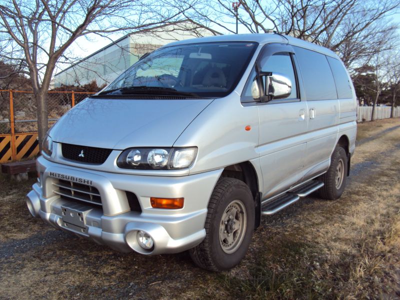 Mitsubishi space gear 4wd