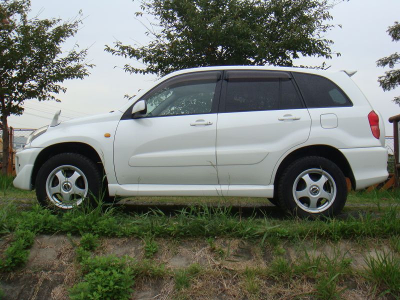 Toyota rav4 j