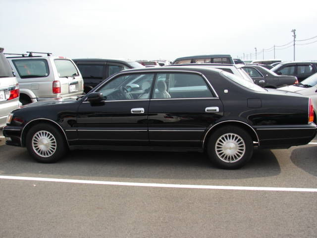 Toyota crown majesta 1995