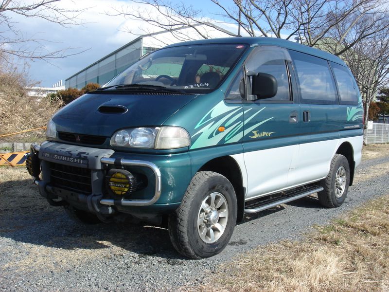 Mitsubishi delica 1996