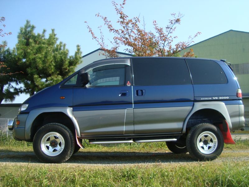 Mitsubishi space gear 4wd