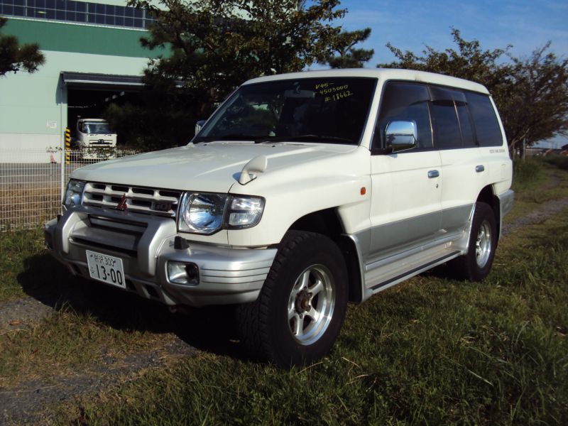 Mitsubishi PAJERO 3.5 GIOMASTAR, 1998, Used For Sale