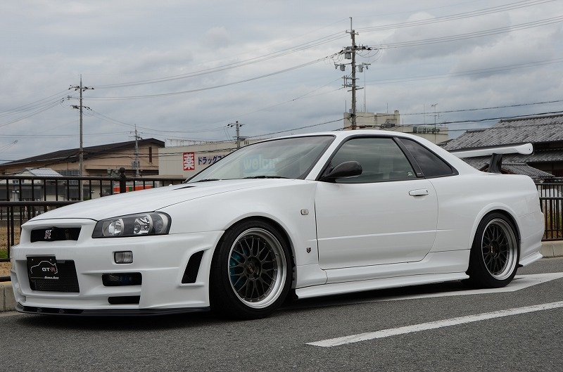 Nissan skyline r14