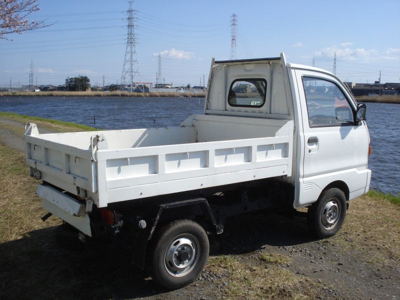 Mitsubishi minicab truck