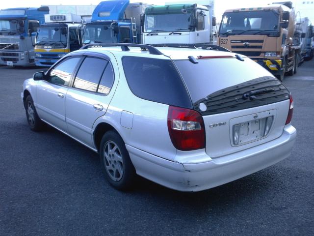 Nissan cefiro wagon