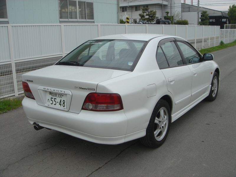 Mitsubishi galant viento