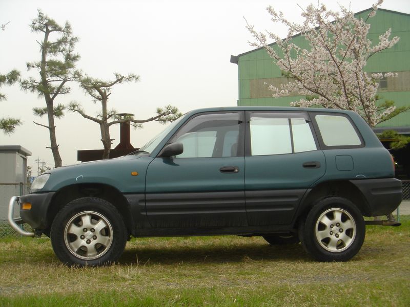 Toyota rav4 j