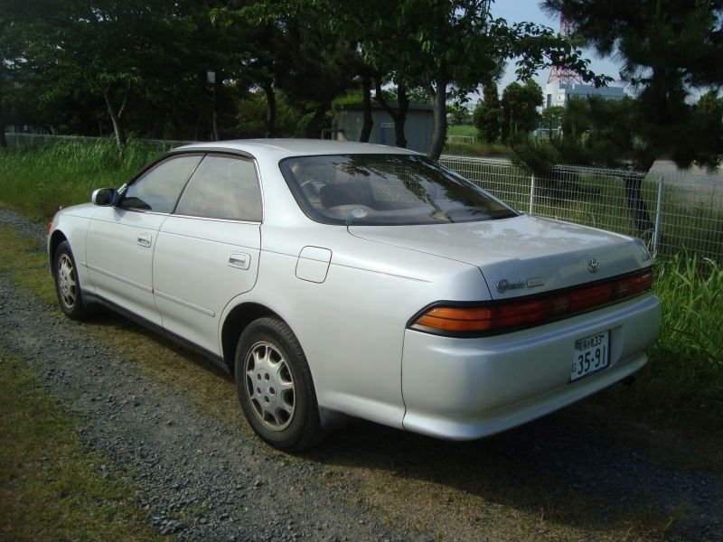 Toyota mark 2 grande