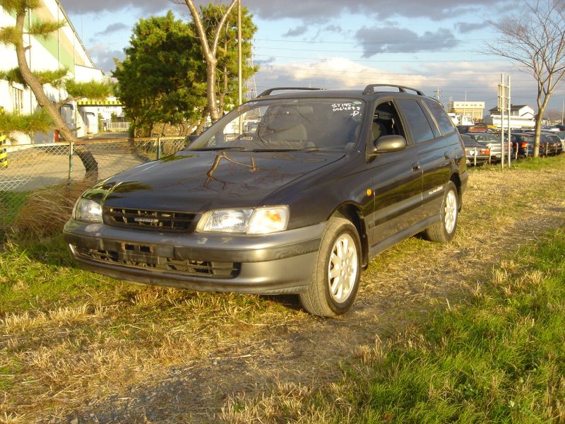 Toyota caldina st195g