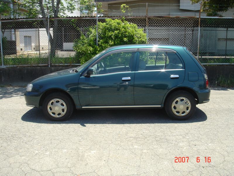 Toyota starlet carat