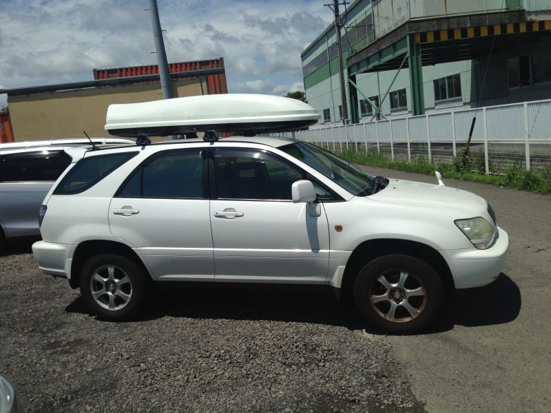 Toyota harrier 3