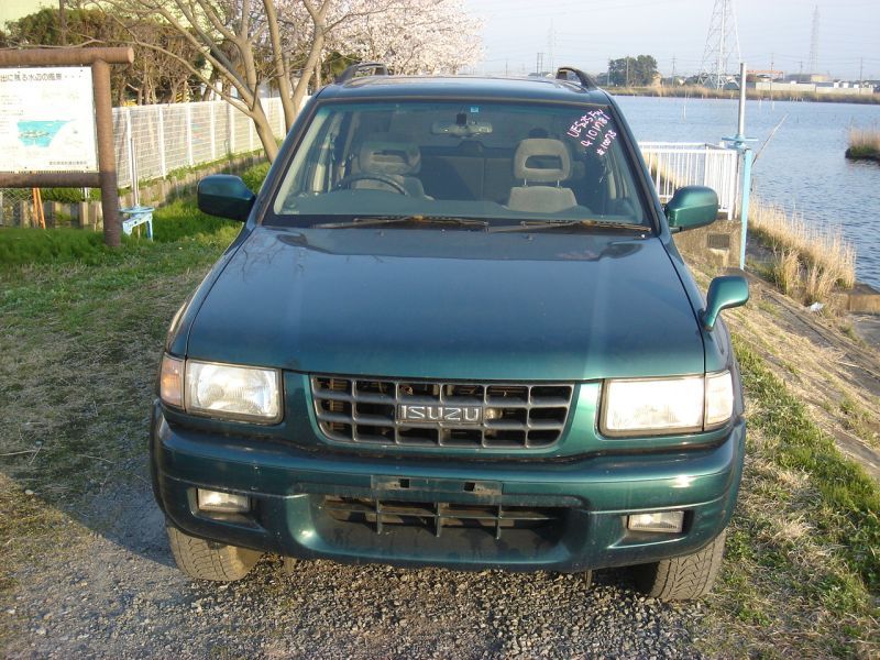 Isuzu wizard 1998