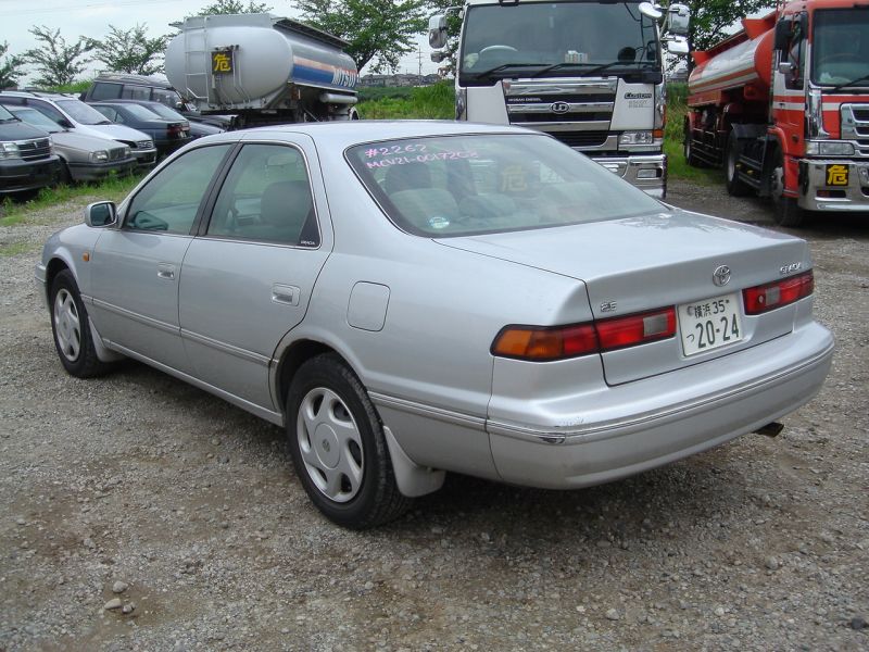 Toyota camry gracia 1997