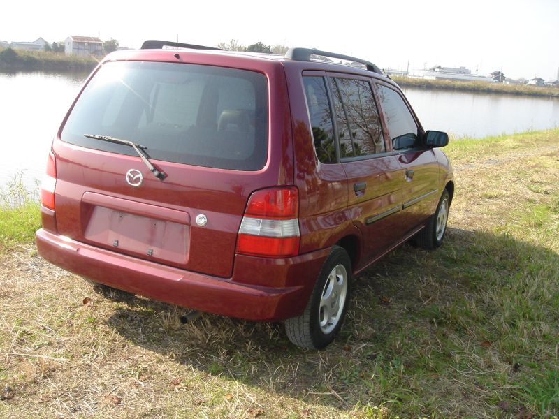 Mazda demio 1997