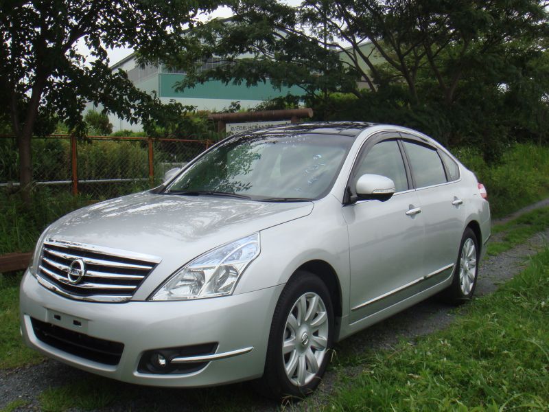 Nissan teana 350