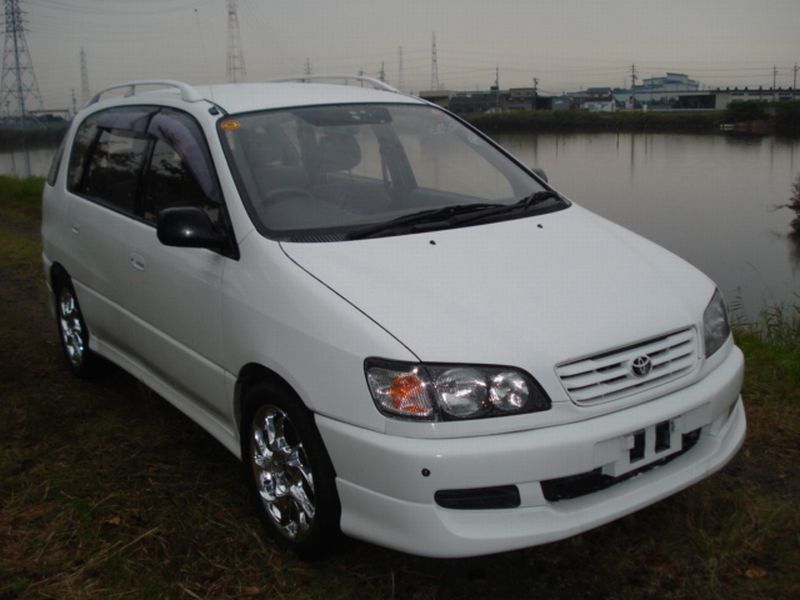 Toyota ipsum 1997