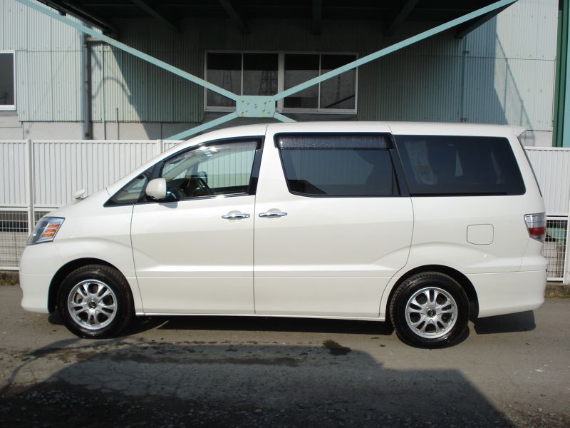 Toyota alphard 4wd