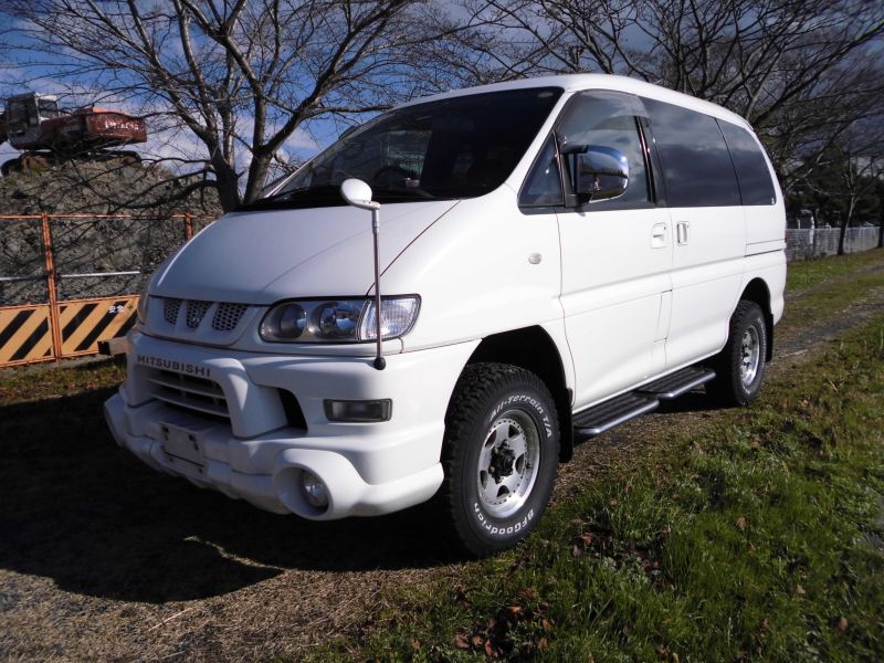 Mitsubishi space gear 4wd