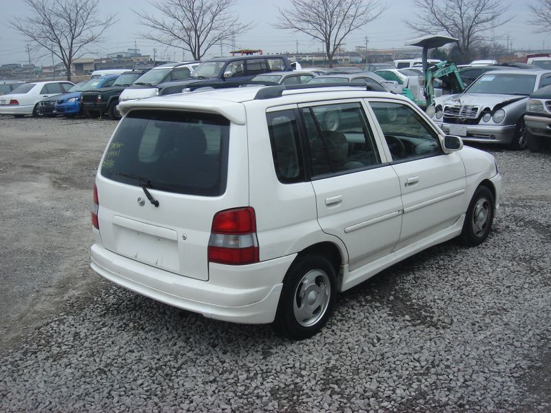 Фото mazda demio 1997