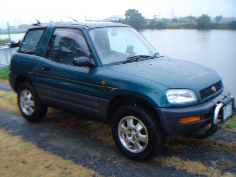 Toyota rav4 j