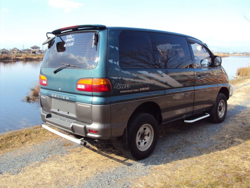 Mitsubishi space gear 4wd