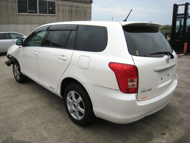 Toyota corolla fielder 2008