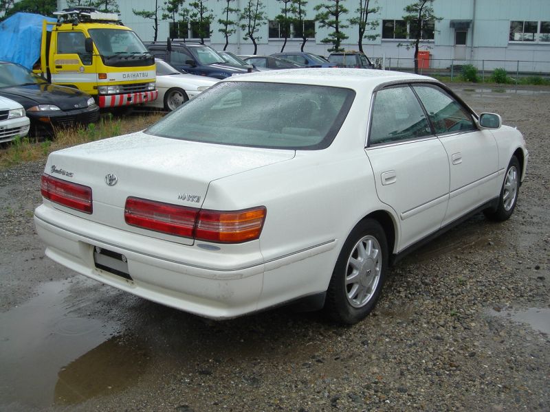 Toyota mark 2 grande