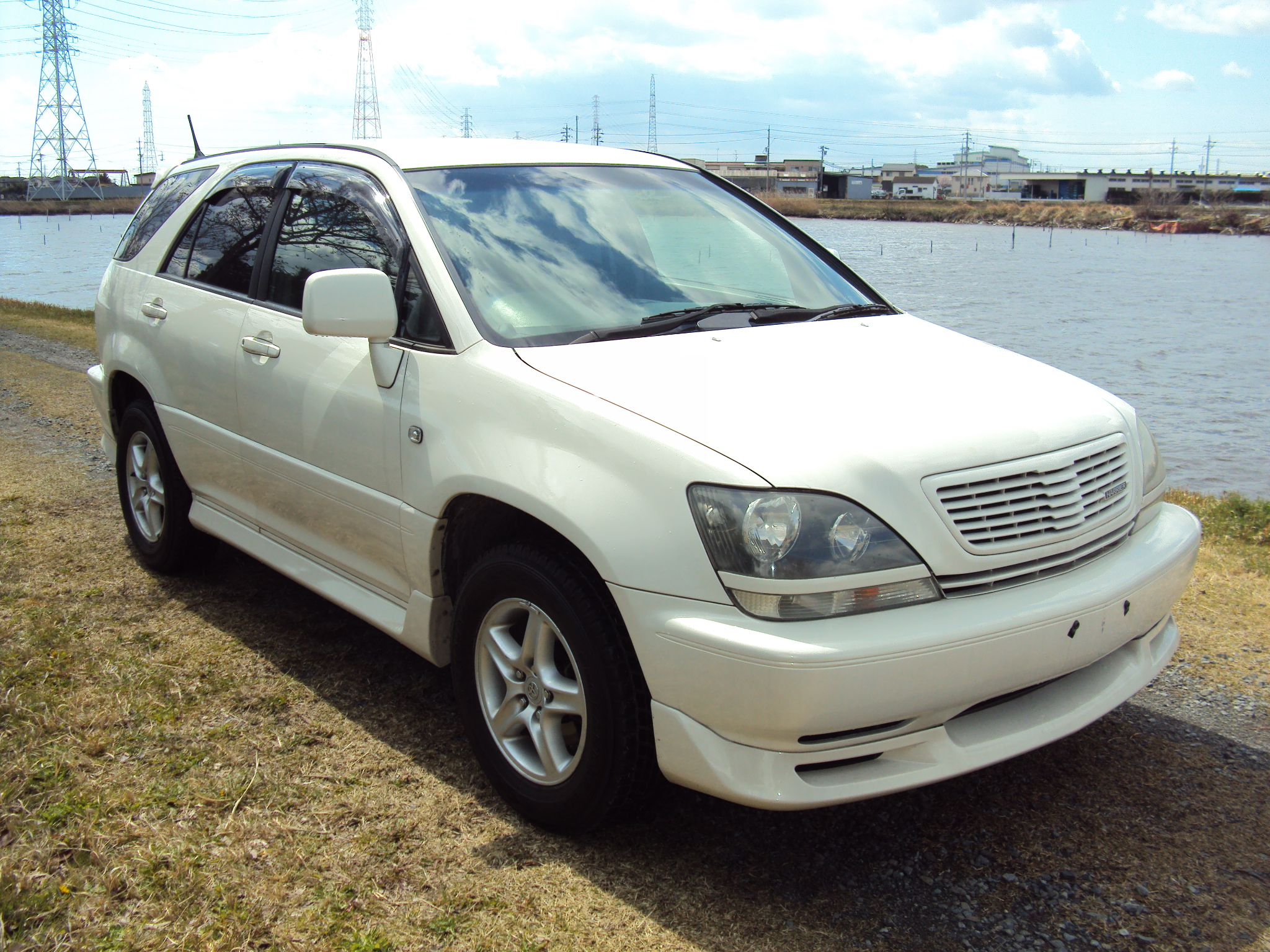 Toyota harrier 3