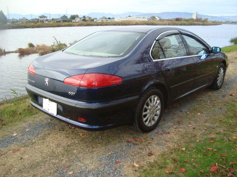 Peugeot 607 2004