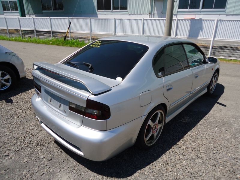 Subaru legacy b4 2001