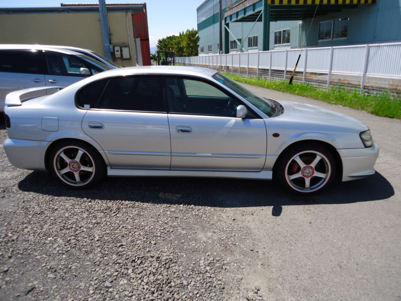 Subaru legacy b4 2001