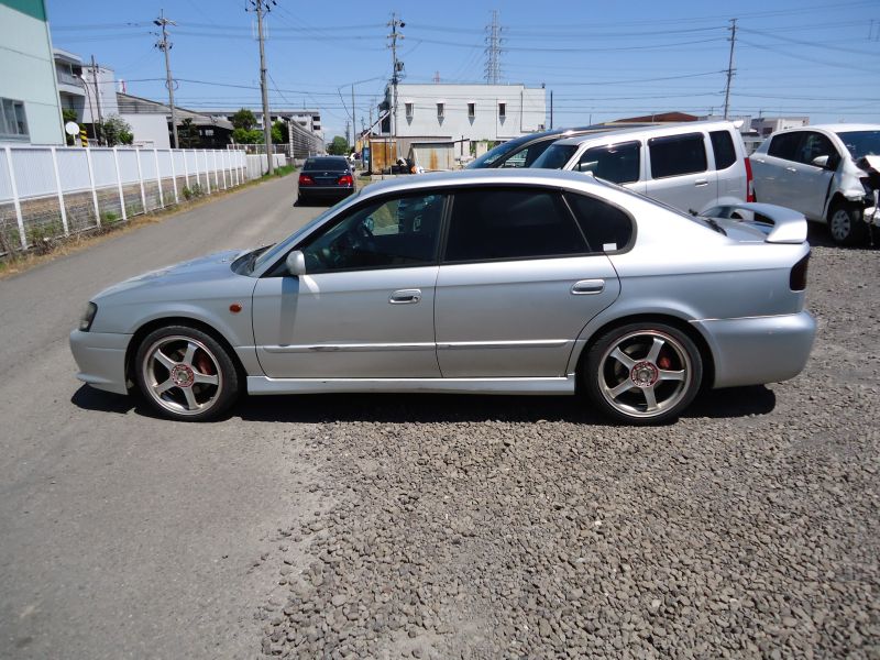 Subaru legacy b4 2001