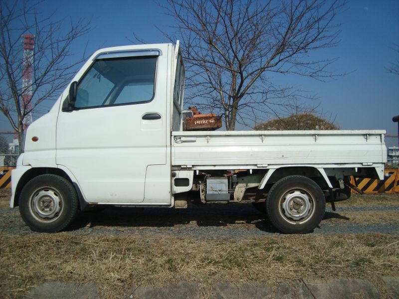 Mitsubishi minicab 4wd