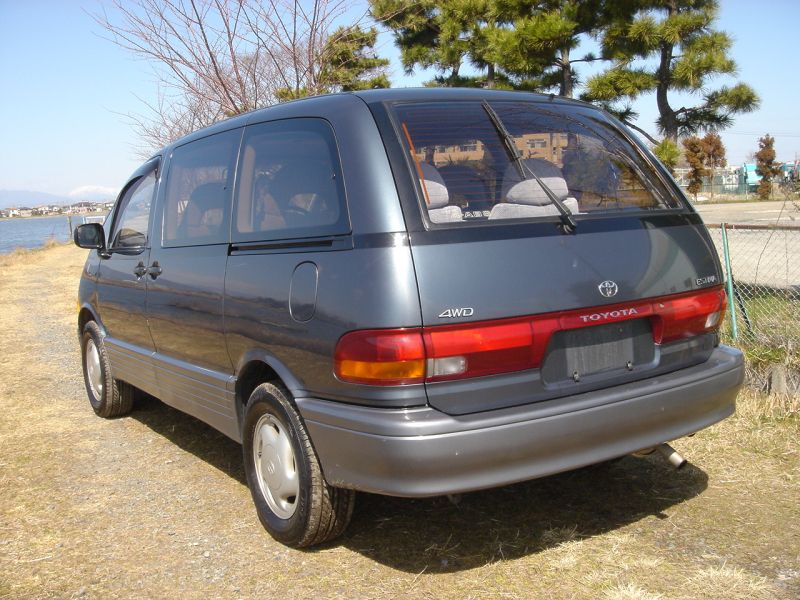 Toyota estima 1990