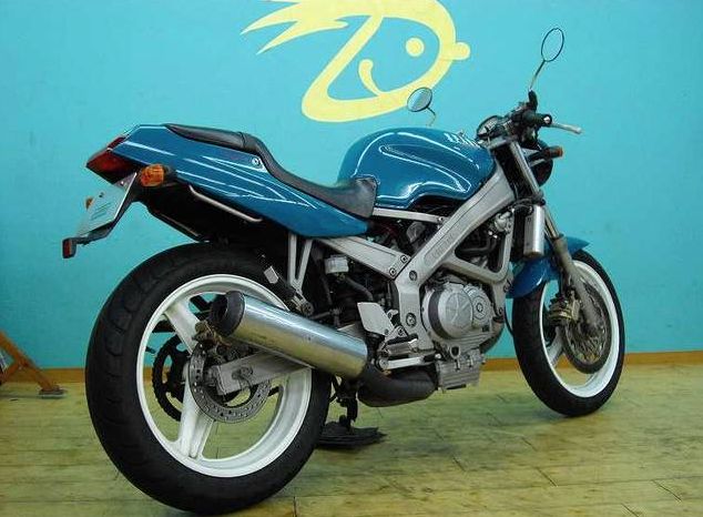 Honda vt 250 spada