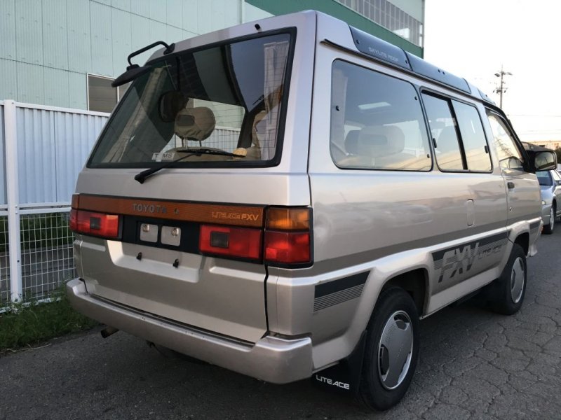 Toyota lite ace 1990