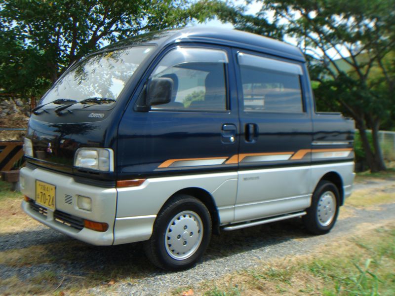 Mitsubishi bravo u42v