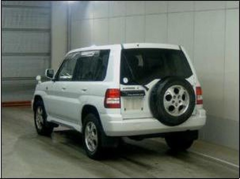 Mitsubishi Pajero IO , 1999, used for sale