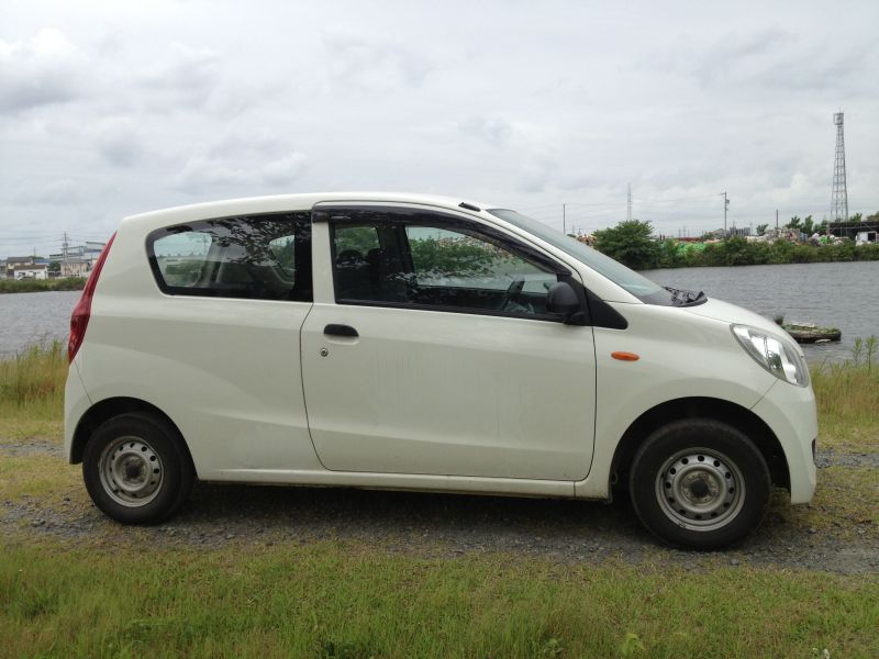 Daihatsu mira 2009 год